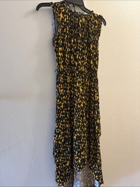 Who What Wear Black and Yellow Sleeveless Maxi Dress
